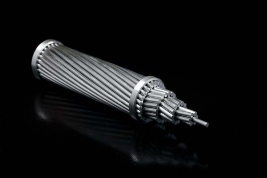 ACSR (Aluminium Conductor Steel Reinforced )